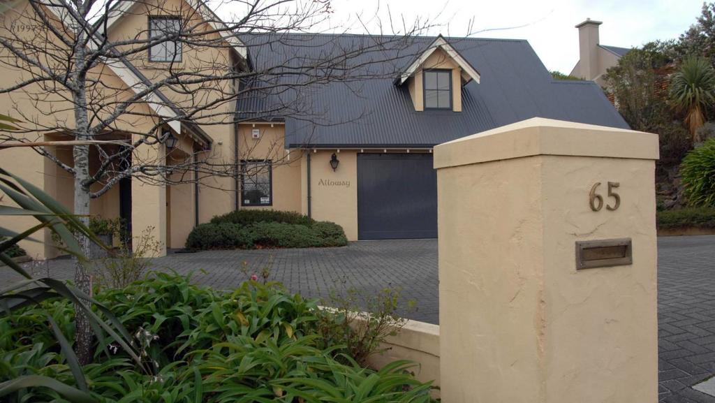 65 Every Street, Dunedin, Otago, NZ Housecreep