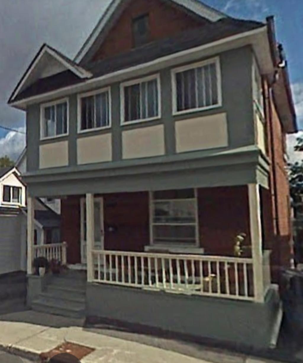 209 Carruthers Avenue, Ottawa, ON, CA Housecreep