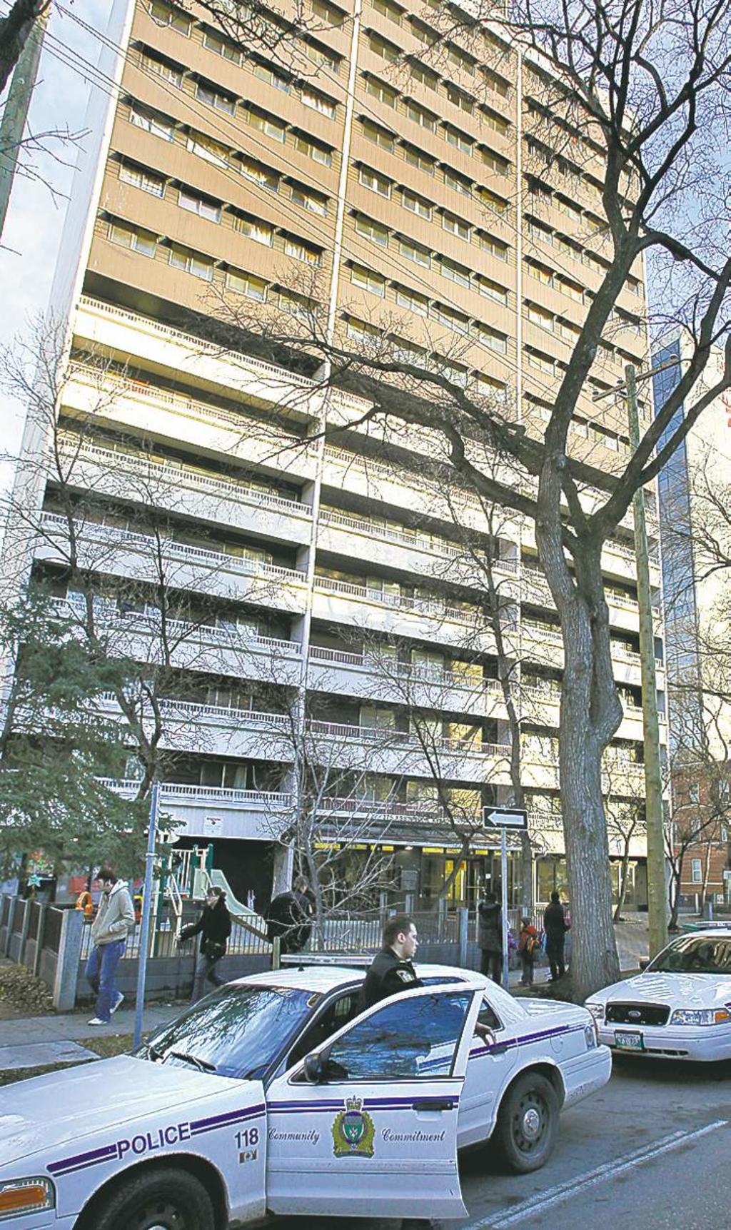 375 Assiniboine Avenue, Winnipeg, MB, CA Housecreep